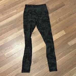 LULULEMON Camo Align 28” Leggings